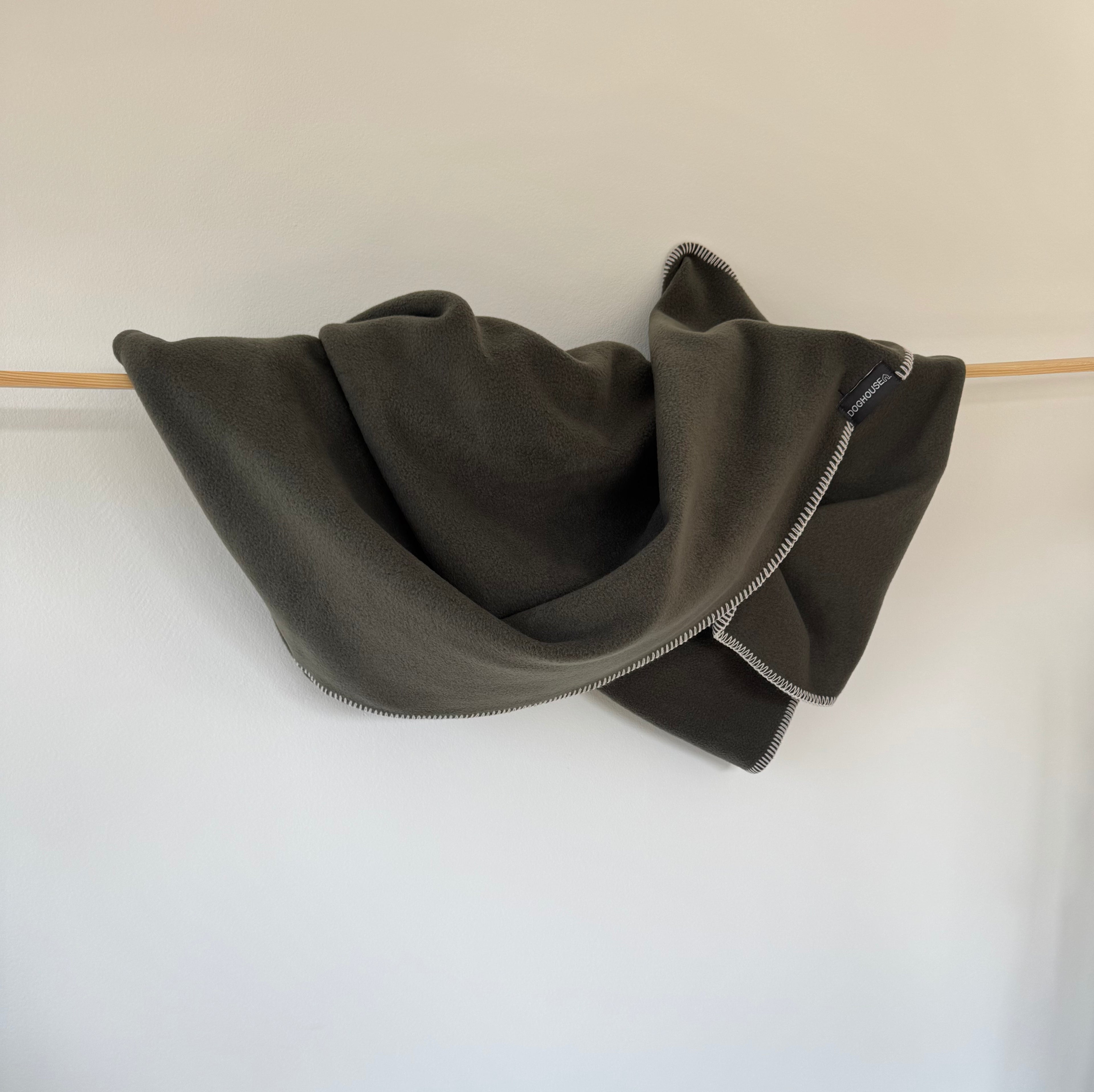 Hundedecke aus Polarfleece | Olive-Creme - Hundedecke