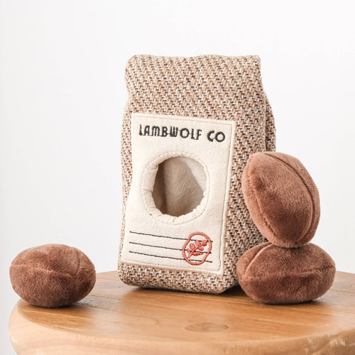 COFFEE BEANS hondenspeeltje met drie piepende koffiebonen