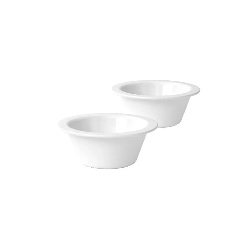 Detailansicht der DogBar S-large in Nussbaum – edle Porzellannäpfe von Reichenbach und nachhaltige Holzverarbeitung für eine stilvolle und ergonomische Fütterungslösung.