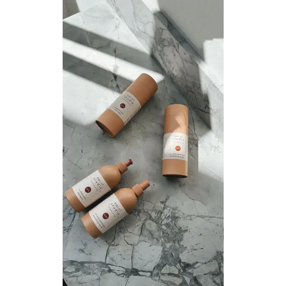 Hochwertiges Hundeshampoo mit natürlichen Inhaltsstoffen für gesundes, glänzendes Fell und angenehmen Duft.