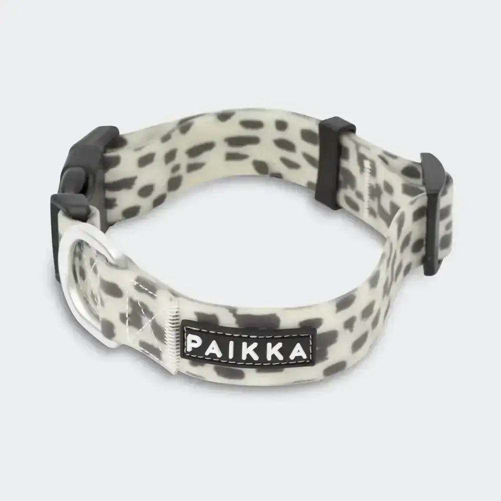 PAIKKA Hundehalsband Glow Collar 2.0 – leuchtendes Halsband für maximale Sichtbarkeit.