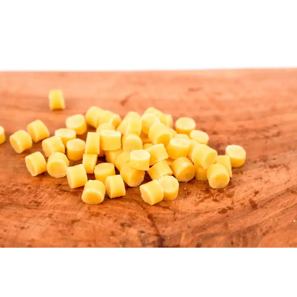 Natürliche Hundesnacks: Käse Softies – kleine, weiche Belohnungen mit Käsegeschmack, perfekt für Training & zwischendurch.